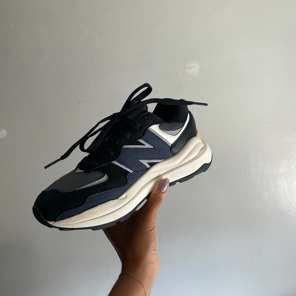 New Balance 5740lb Womens - Picture 6 of 7